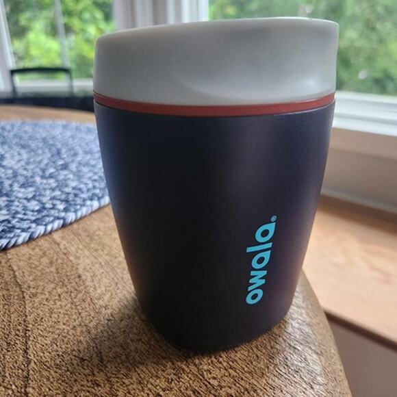 Owala SmoothSip Insulated Stainless Steel Coffee Tumbler,  BPA Free, 10 oz Navy - Picture 2 of 7